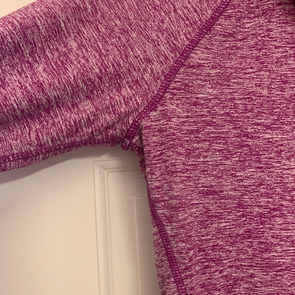 athletic pull over - Picture 3 of 5